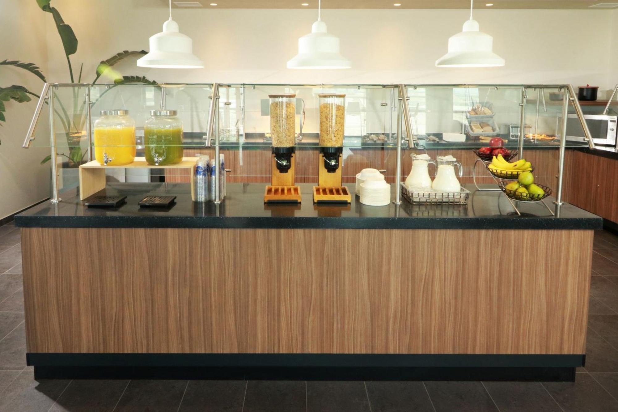 City Express By Marriott Monterrey Universidad Экстерьер фото